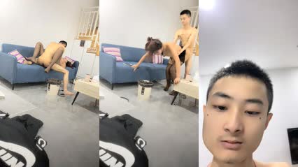 约操尤物外围美女，大长腿美乳，穿上黑丝沙发后入，小马拉打车，搞的多是水 封面