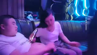 KTV口爆三陪女全程实录 封面
