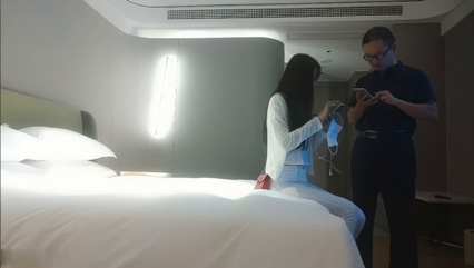 178长腿车模，疫情缺钱下海兼职，温柔妩媚真女神，后入啪啪乳浪翻滚 封面