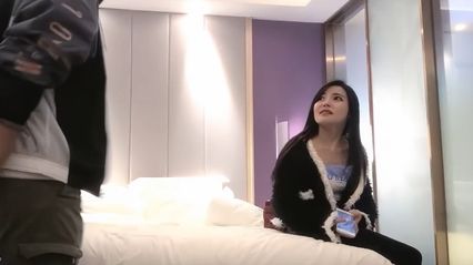 小宝探花 加钟约了极品高颜值黑色外套性感妹子啪啪，口交舔弄摸逼 后入抽插 上位骑坐大力猛操！ 封面