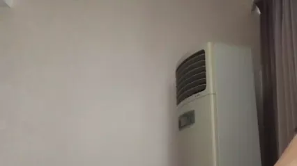 约炮大神 性爱自拍流出-无套啪操S身材淘宝嫩模 跪舔J8 完美露脸 封面