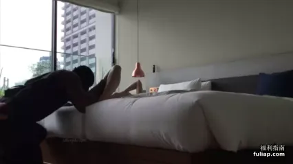广西绿帽男首次给娇小淫妻找巨型粗壮黑人 极品人妻 封面