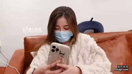 糖心Vlog 嫂子 老公出差约炮网游认识的网友酒店开房穿著性感情趣内衣做爱 封面