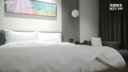 探花翘臀极品美女 猛舔深喉口活很不错 封面