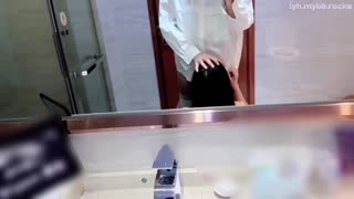 跟兄弟互相PUA女友交换，只要带了套不算真正做爱 封面