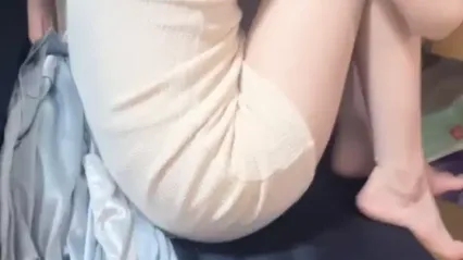 高挑长腿萝莉，露脸无套，挺瘦的但是奶子还挺大，史上最干净的小穴之一，无套内射超清画质 封面