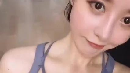 反差婊-你的反差女人 封面