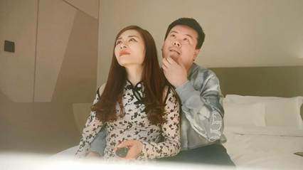 极品良家女神，重金忽悠酒店开房，身材苗条温柔可人 封面