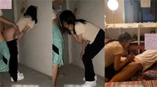 调教大二学妹在楼道打炮 惊险又刺激 封面