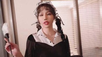 辛尤里粗爆性交：征服坏女仆，激情征服之旅 封面