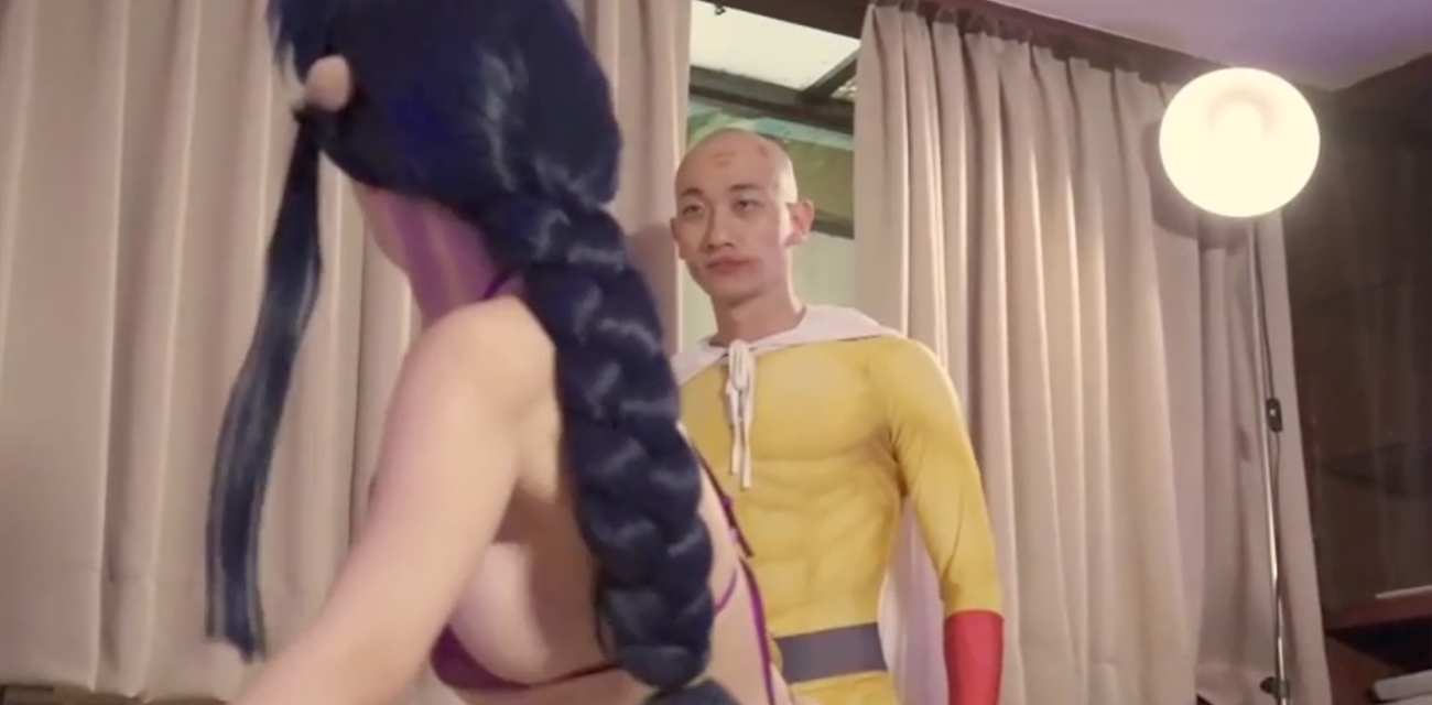 3P骑乘位轮流内射 一拳超人被巨乳猫娘强行榨精 连旁边的路人也没有放过!