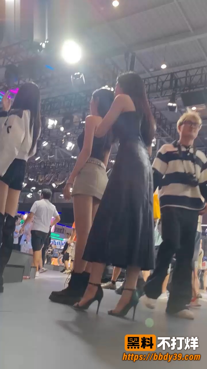 偷拍1