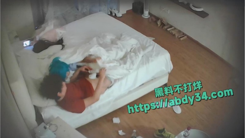 乐橙盗摄两女一男开房3