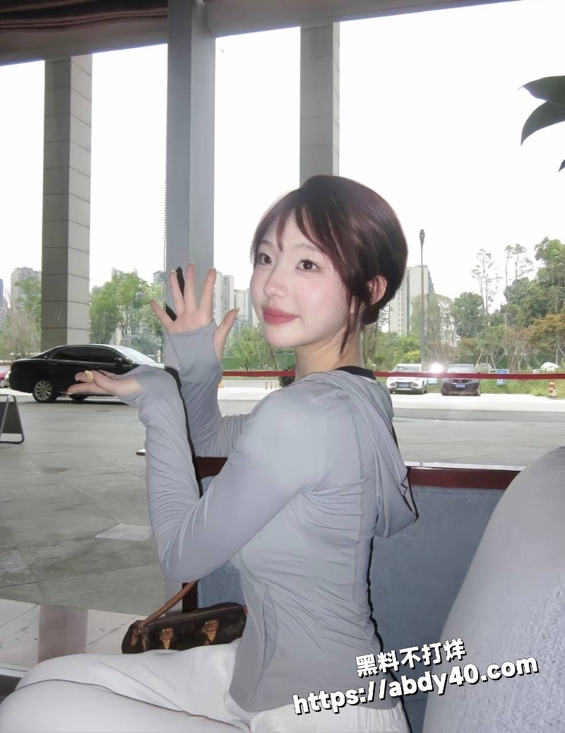 女主爆料说唱歌手TopBarry睡粉丝5
