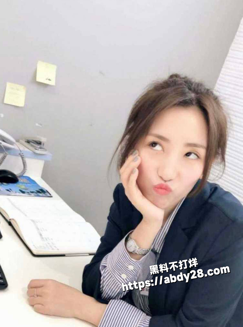 陕西 大吊奶 骚逼3