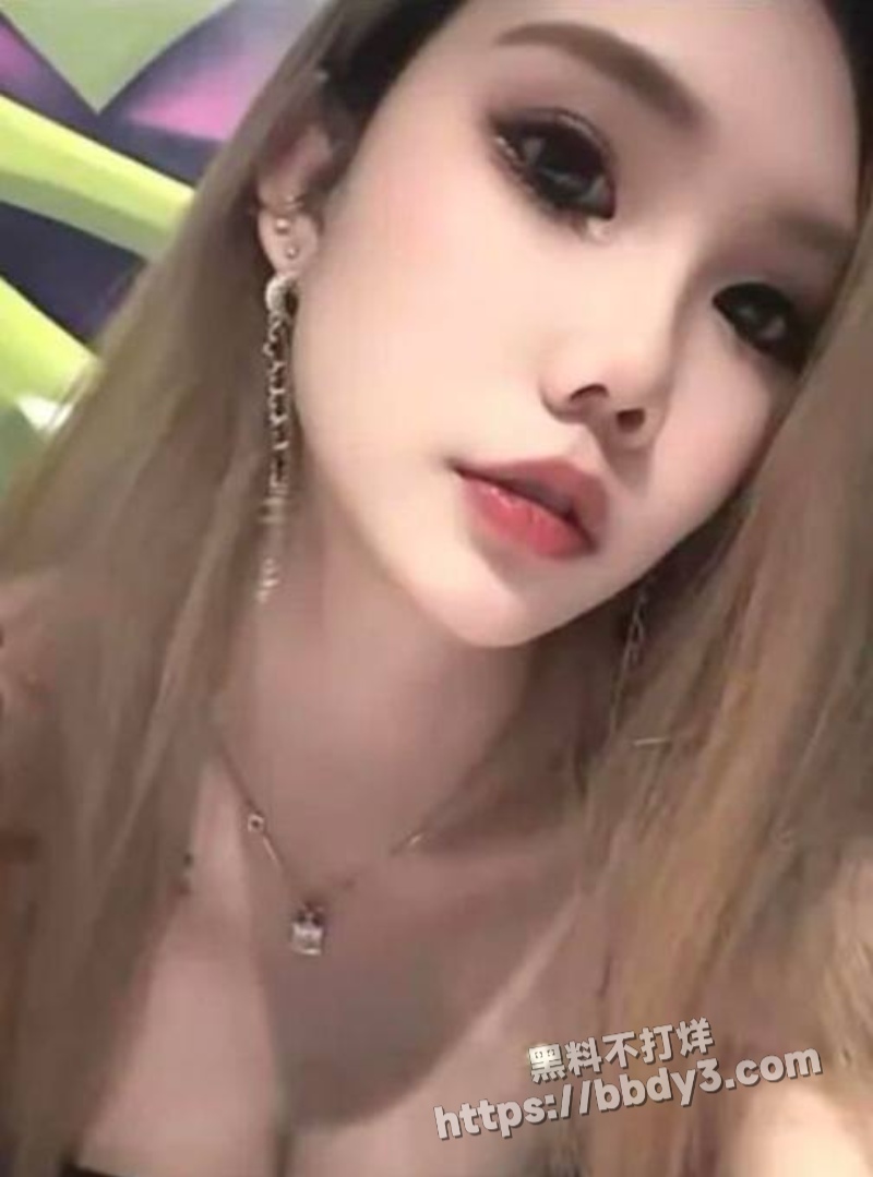 网友曝光 十年好友14