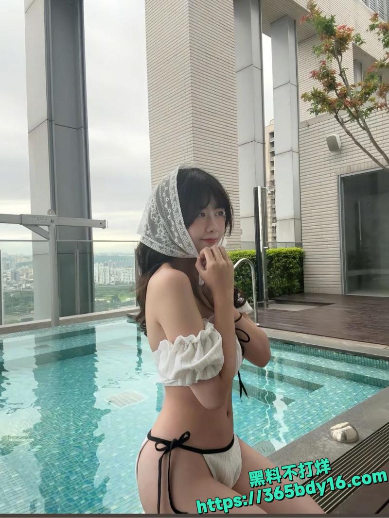 台湾小妹嗲声私拍流出 11.