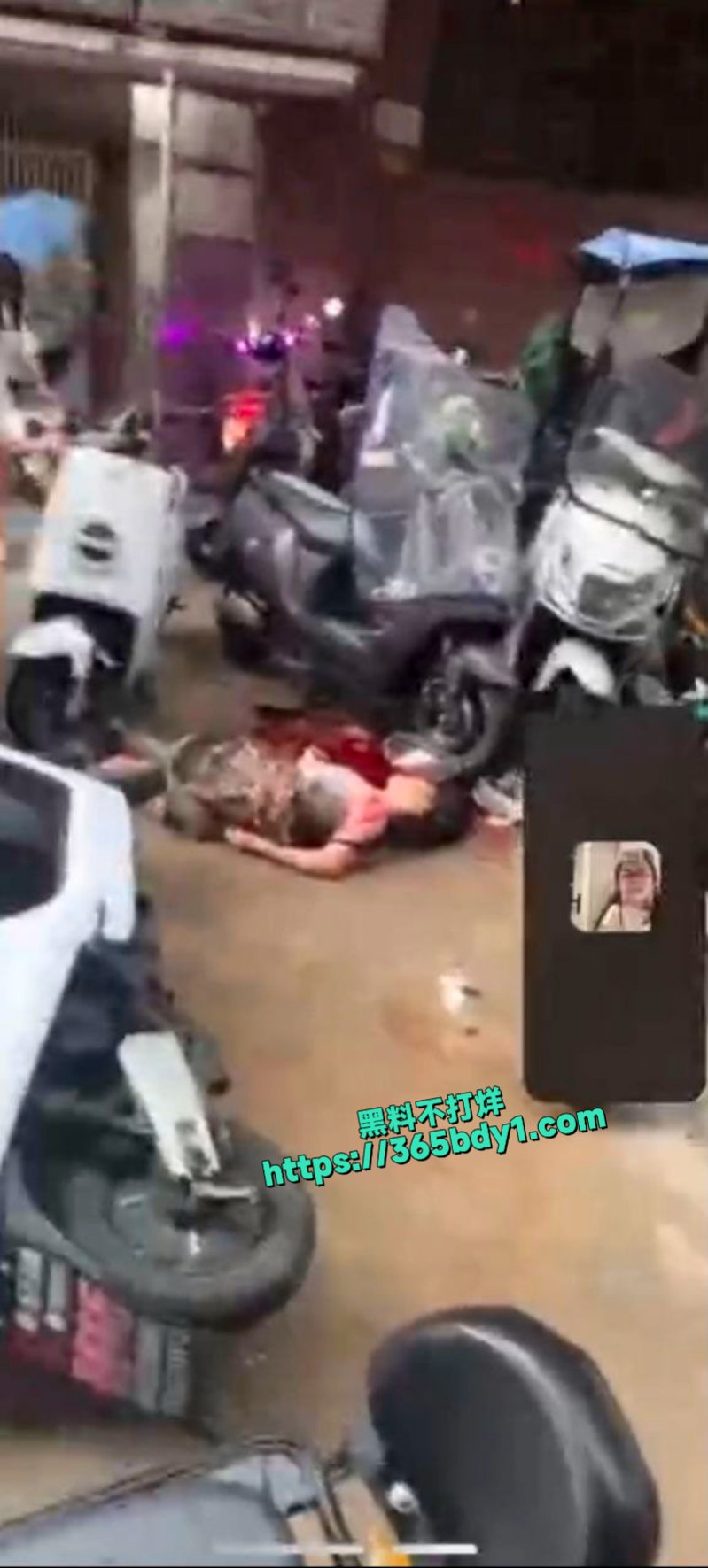 西陇一女孩网传为爱殉情跳楼4