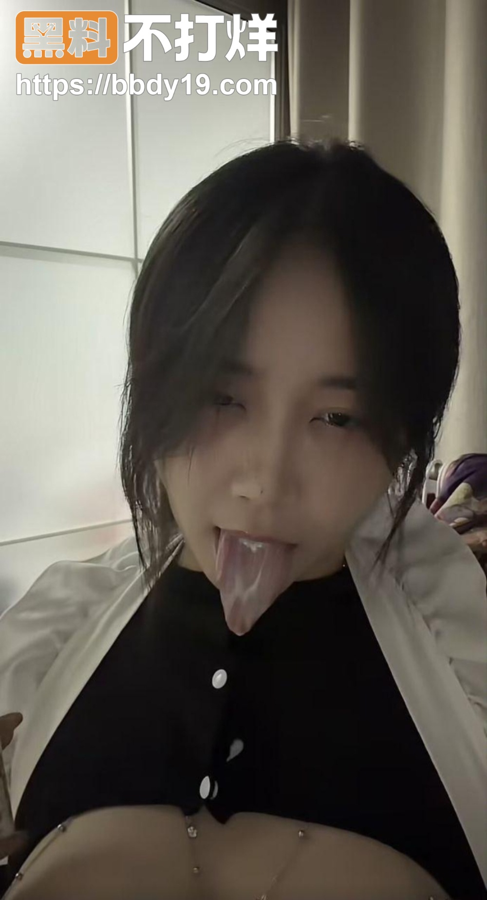 抖音巨乳姐姐雷猴跳一对一骚舞视频露出 抓奶乳摇 动作超级骚 这波福利拉满了5