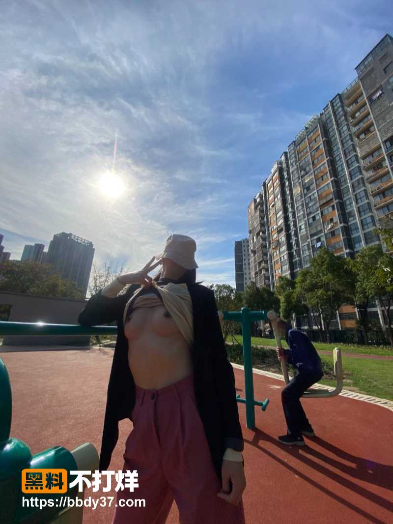 极品少妇私拍流出4
