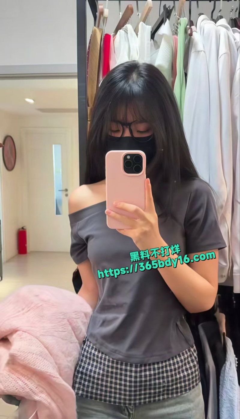 调教刚上大学的小母狗4