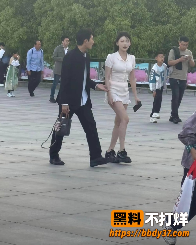 抖音女网红好运美女viki 17