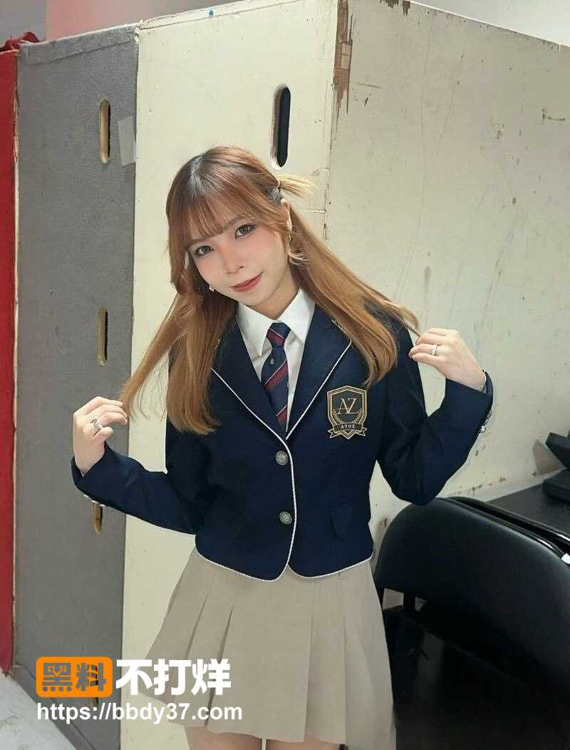 金发大学生私密视频2