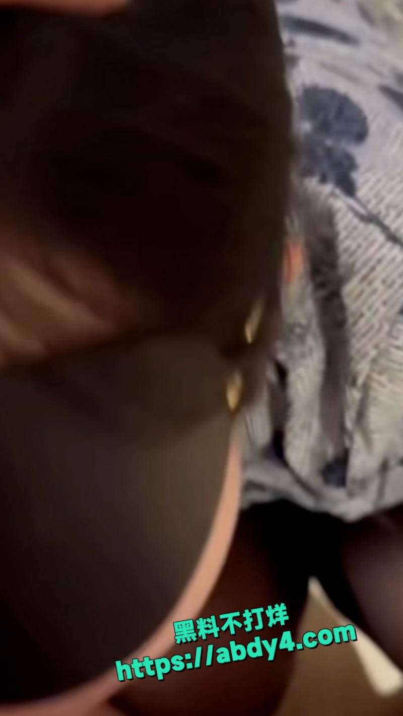 推特顶级肥臀女神 4