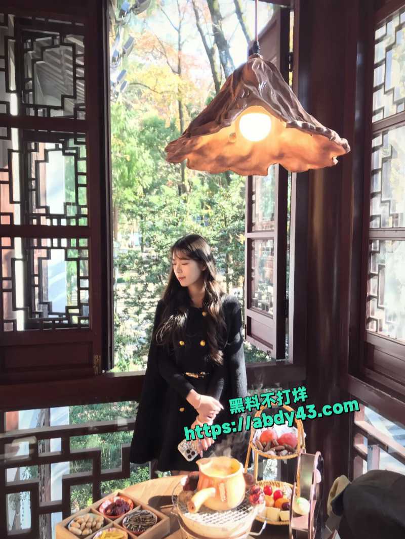 精神小妹 张珍 1