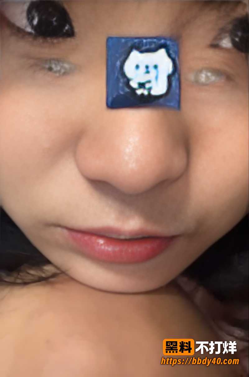 王晨私拍视频流出 白丝诱惑还用黄瓜挑逗 露胸自慰细节一览无余 纯欲反差极强