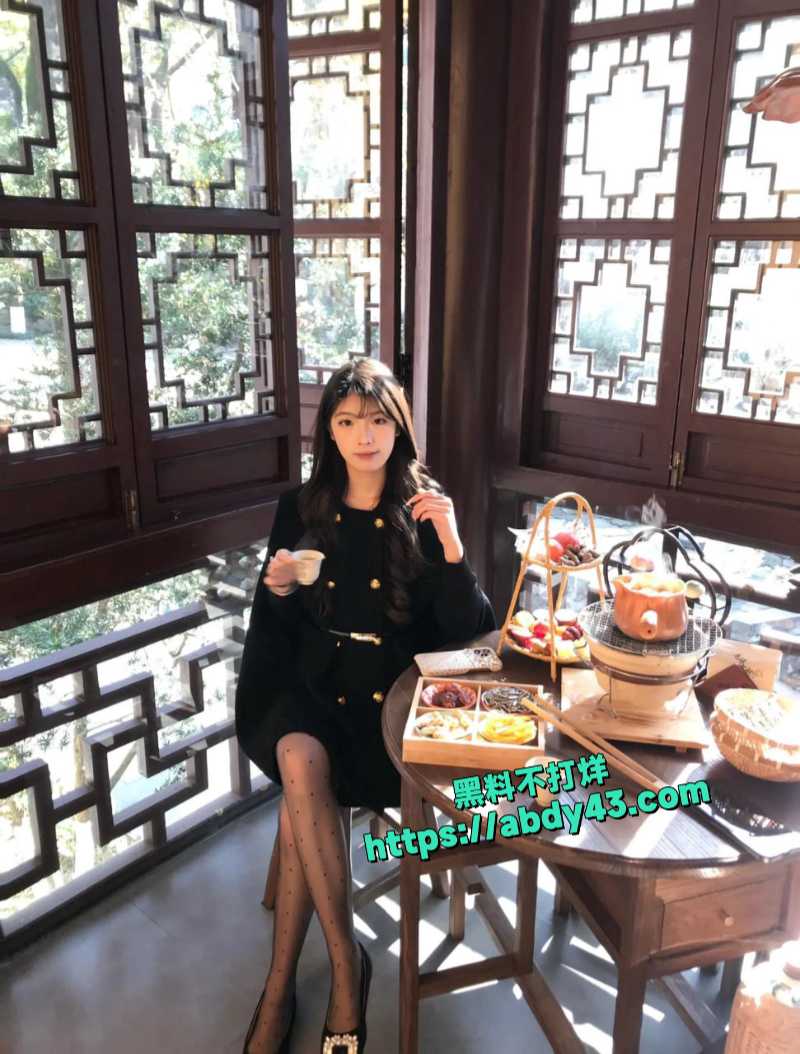 精神小妹 张珍 6