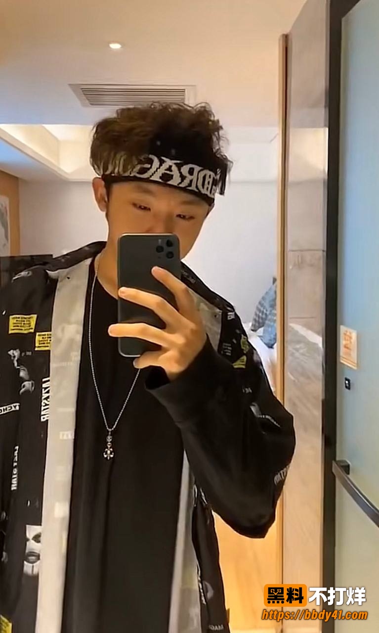 王晨策照片1