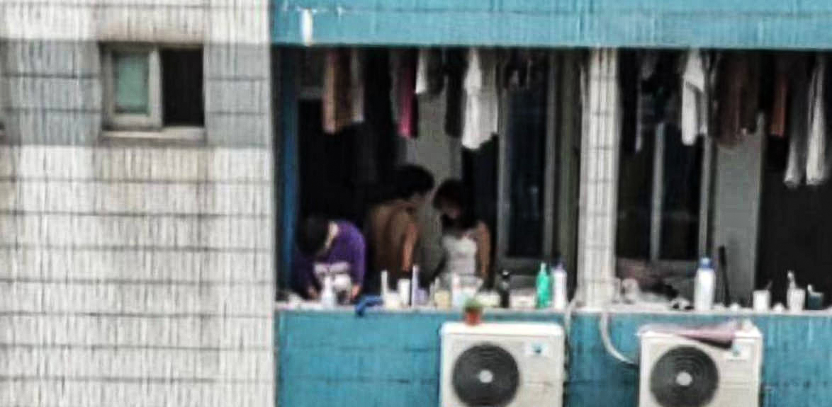 嘉兴学院女生住进男寝室!因男友参加相金大赛女友用身体鼓励男友 却恶心到室友被偷拍曝光!