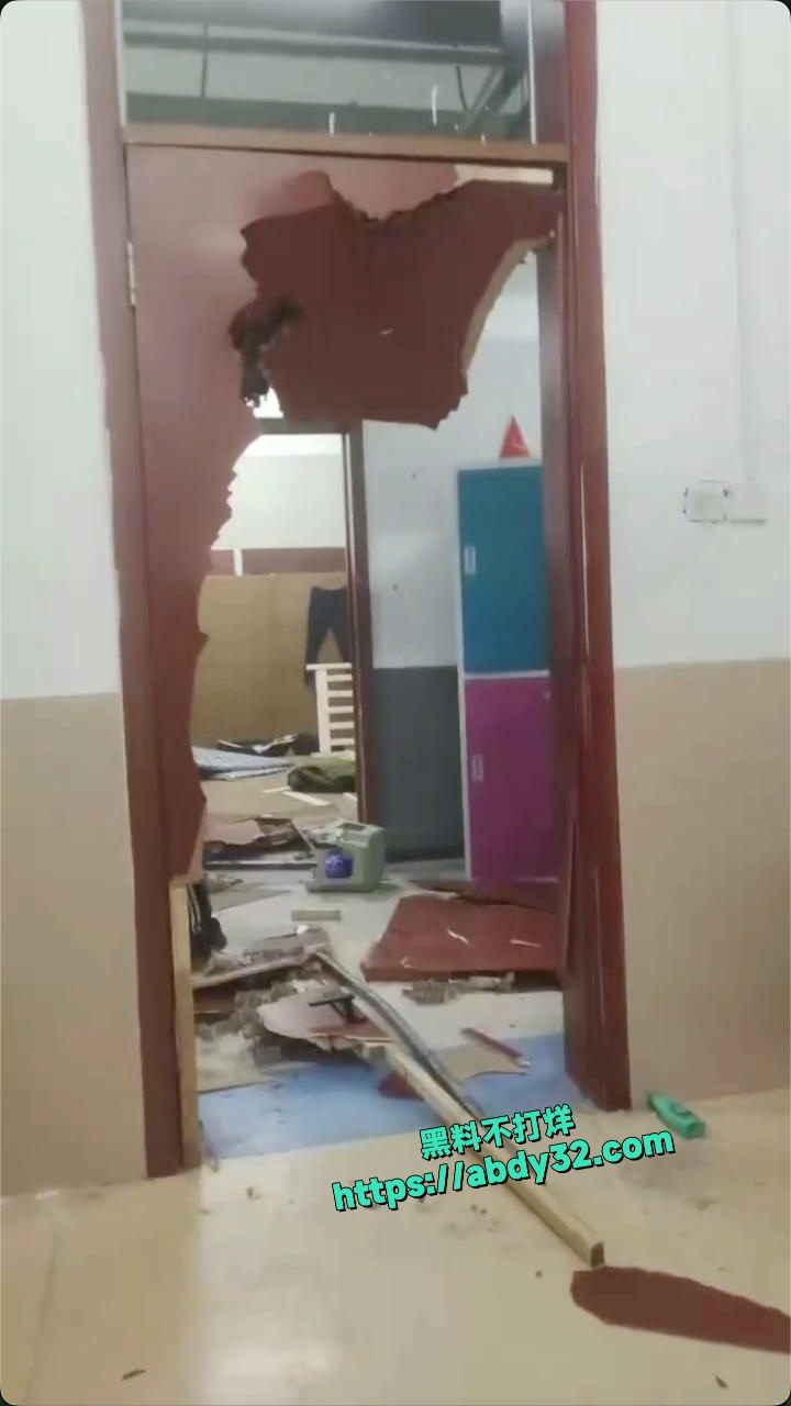 山东环帝网瘾戒除学校学生暴动 14