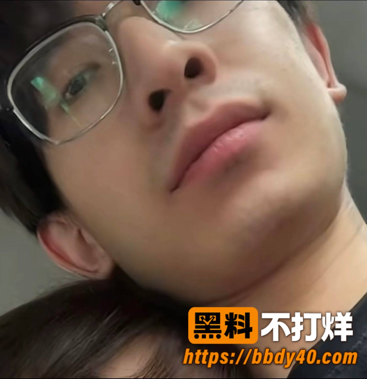 搏命也救你照片3
