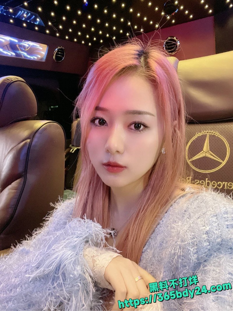 yuyu高颜值反差婊私拍 17