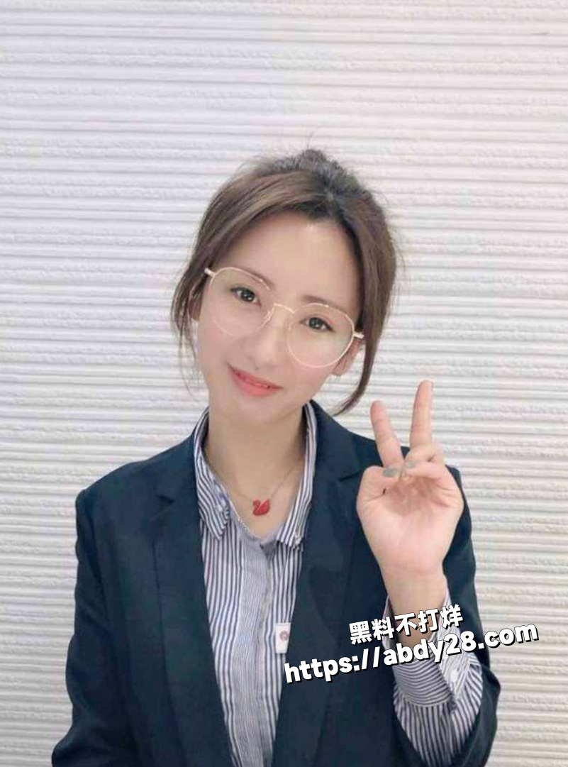陕西 大吊奶 骚逼4