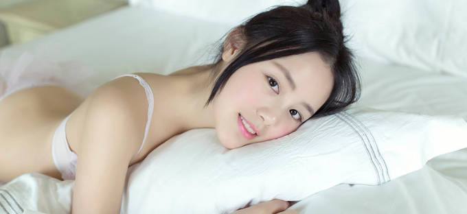 ASMR颅内高潮系列 温柔美女舔着你的耳朵 挑逗你还能把持多久