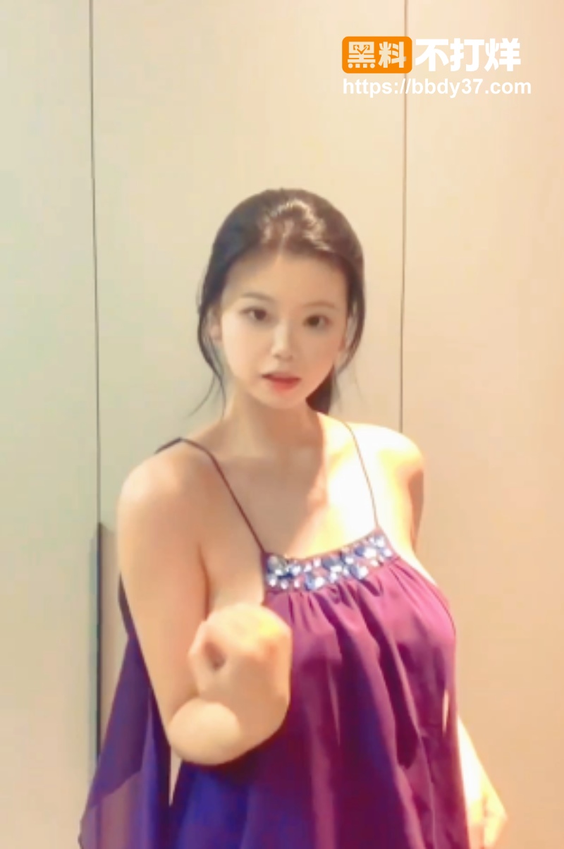 抖音百万粉丝网红乔乔子