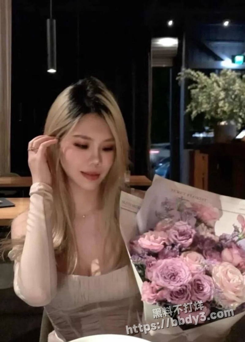 网友曝光 十年好友15