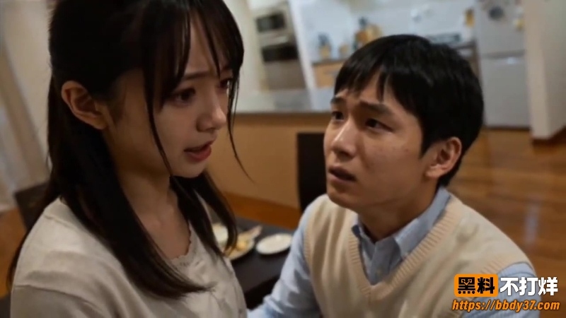 老公要求别人玩弄巨乳老婆 22