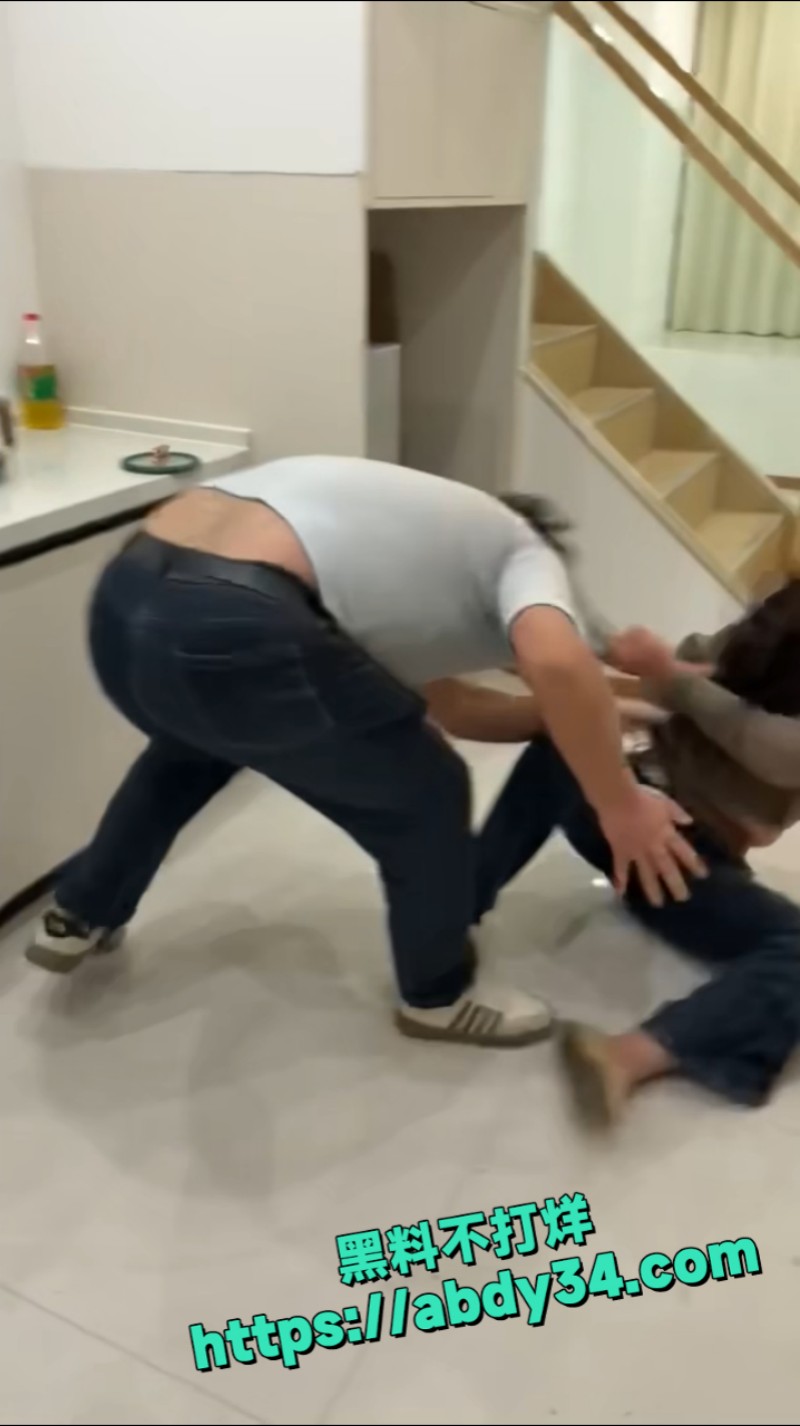 暴打打女人 9