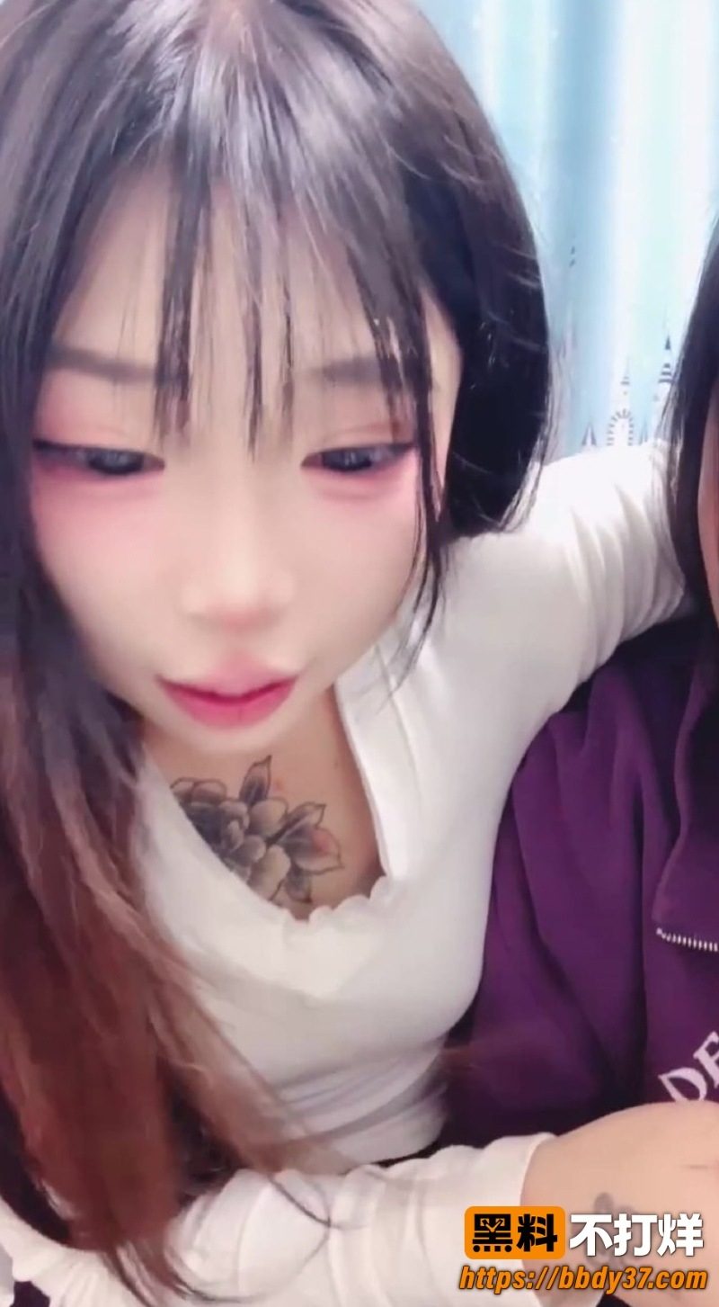 小莹小翠群P直播7
