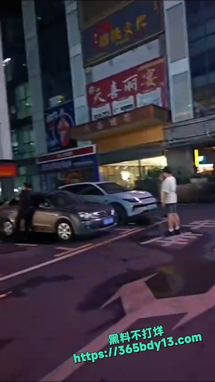 酒店做爱不拉窗帘 4