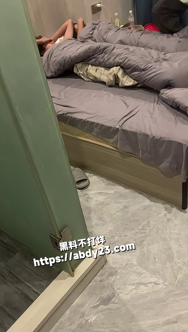 又被抓奸!2