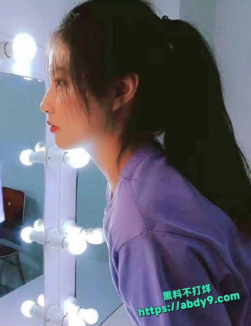 成都学妹soul开房女上求操2