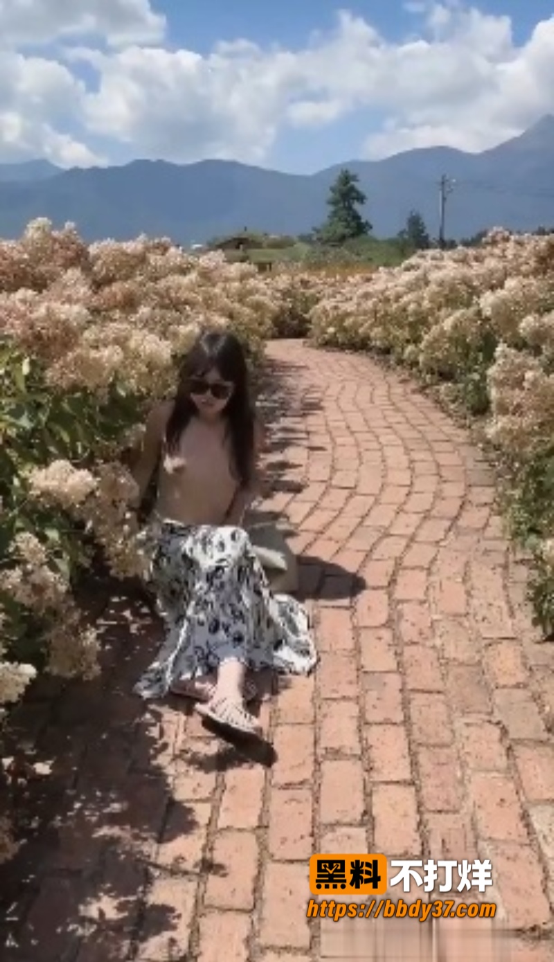 苗条拜金小姐姐沦为金主小母狗6