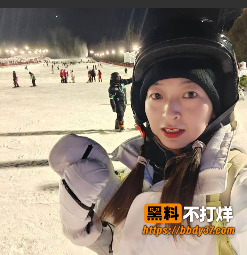 北京70后阿姨王艳芳出轨黑男05