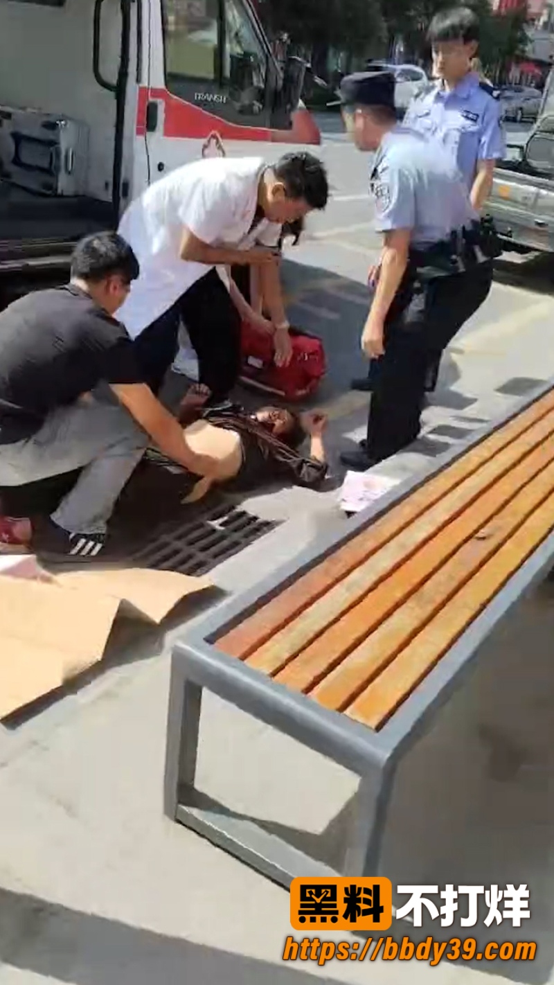 陕西汉阴龙岗阁流浪老太受侵害事件 7