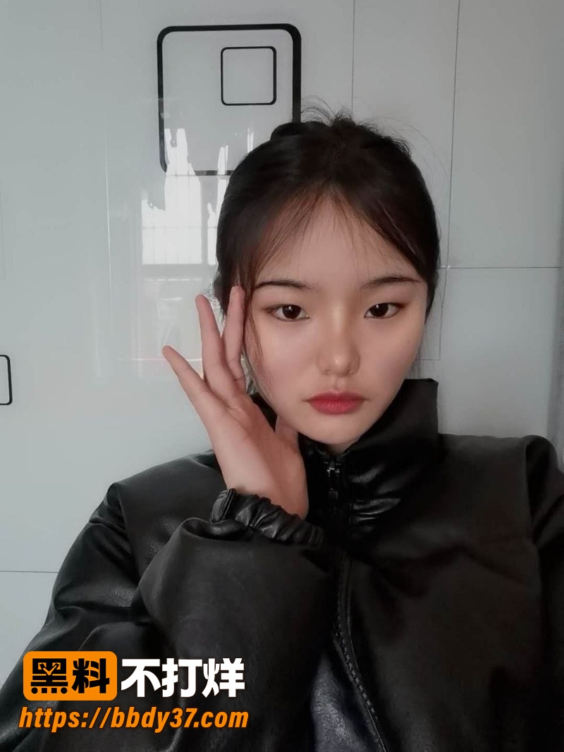 粉丝投稿骚女友 8